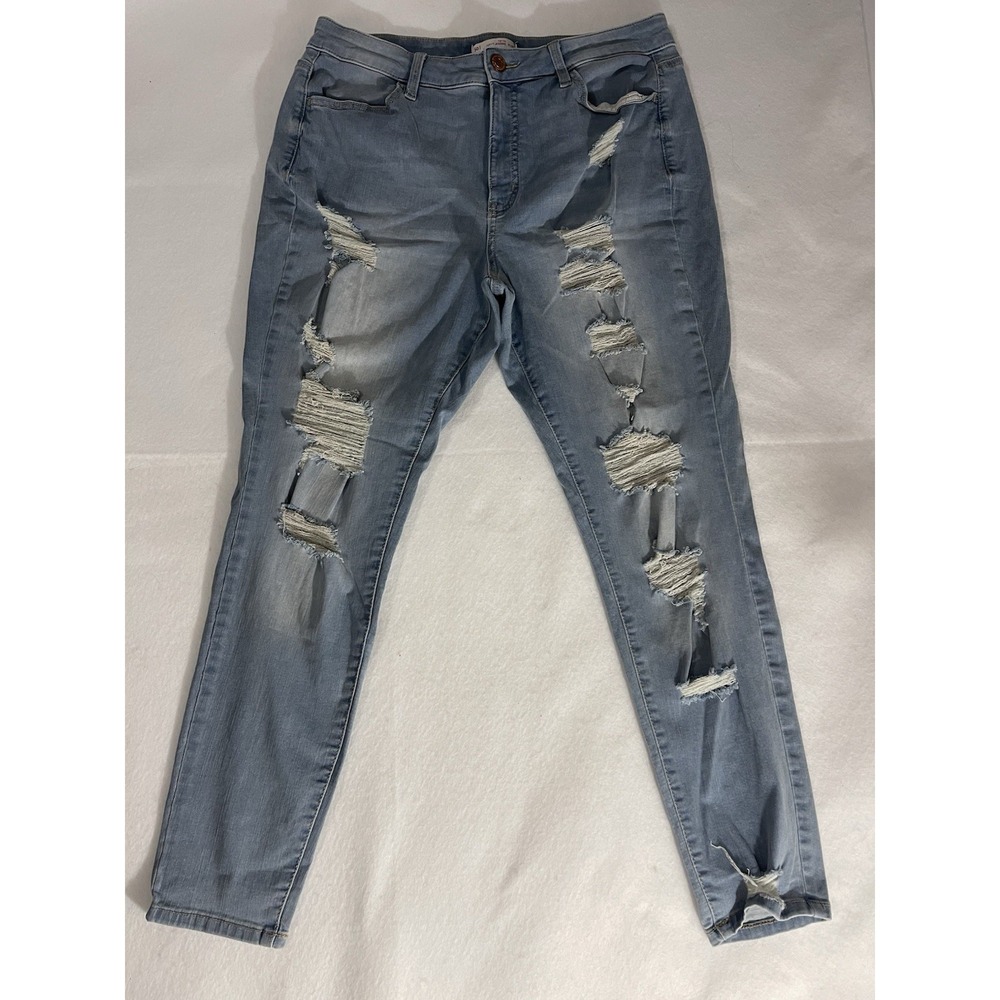 So Women's‎ Light Blue Curvy Jeans High Rise Jeggins Size 17x33W